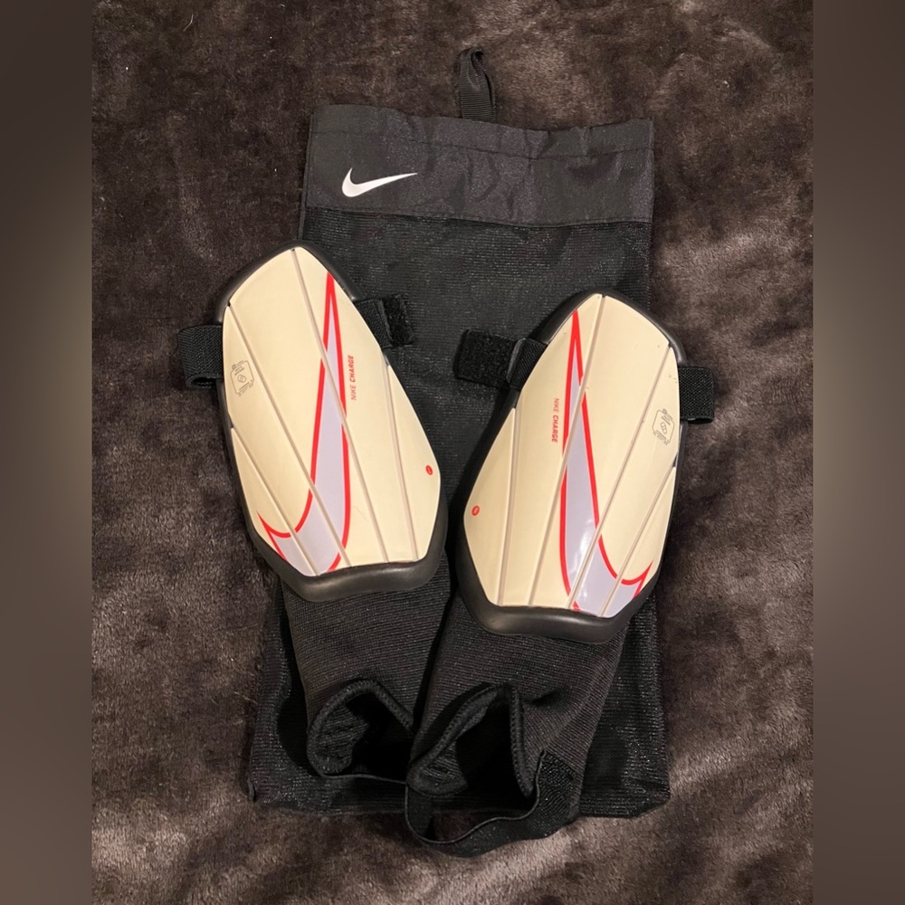 Nike Youth Soccer Shin Guards